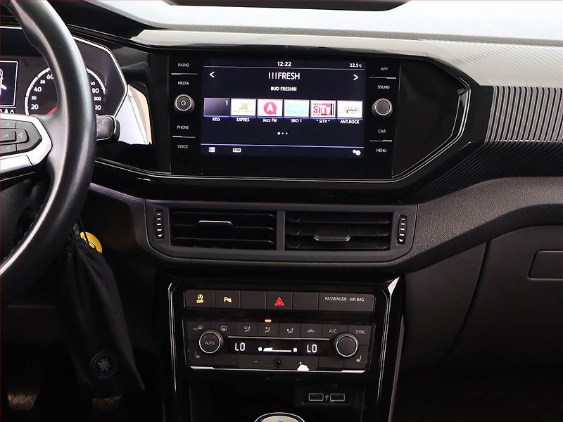 Volkswagen T-Cross (2020) 1.0 TSI, Tempomat - fotka 10 z 15