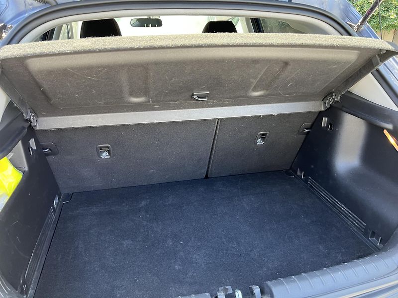 Kia Stonic 1.0 T-GDi 74 kW SERVISKA - fotka 12 z 17