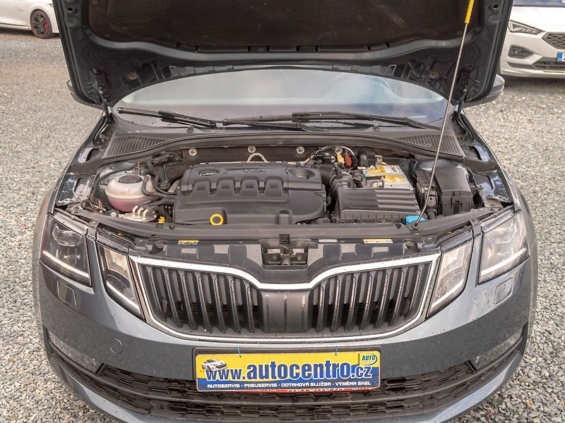 Škoda Octavia (2019) 2.0TDI 110KW 4x4 LED – NAVI - fotka 49 z 54