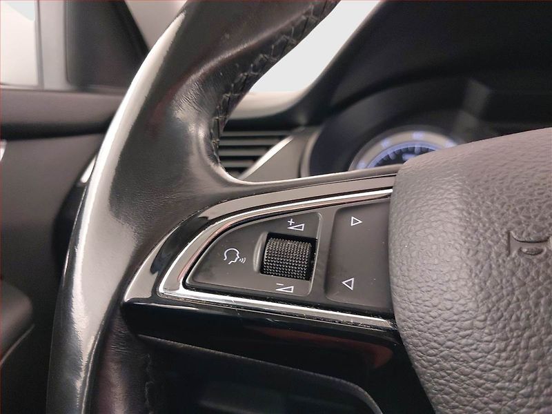 Škoda Octavia (2019) Ambition 1.5 TSI, Tempomat - fotka 17 z 21