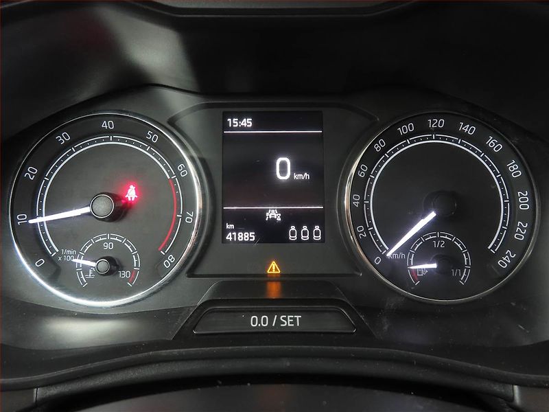 Škoda Kamiq (2021) 1.5 TSI - fotka 11 z 15