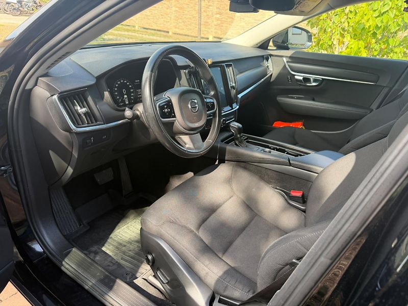 Volvo V90 (2018) Volvo V90 T4 2.0 Automat BA - fotka 11 z 18