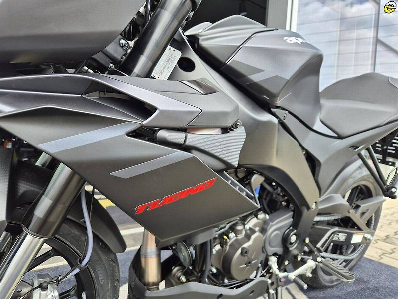 Aprilia Tuono 125 (2026) E5+ - fotka 12 z 19