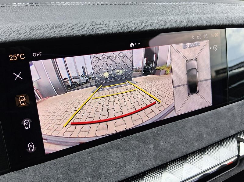 DS Automobiles DS4 PERFORM. LINE+ 1.2 PT 96 kW - fotka 27 z 32
