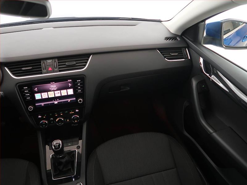 Škoda Octavia (2020) Style 1.6 TDI, ČR,1.maj - fotka 8 z 22