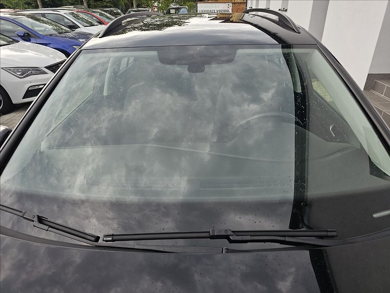 Volkswagen Golf VII 1,5TSi DSG Comfortline - fotka 42 z 43