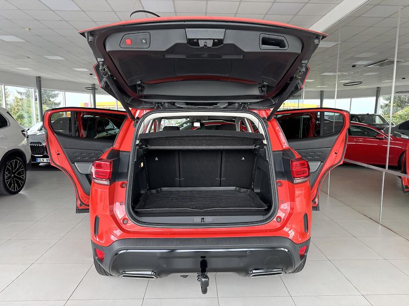 Citroën C5 Aircross 1,5BlueHDi 130 AT8*Panor*Tažné - fotka 33 z 38