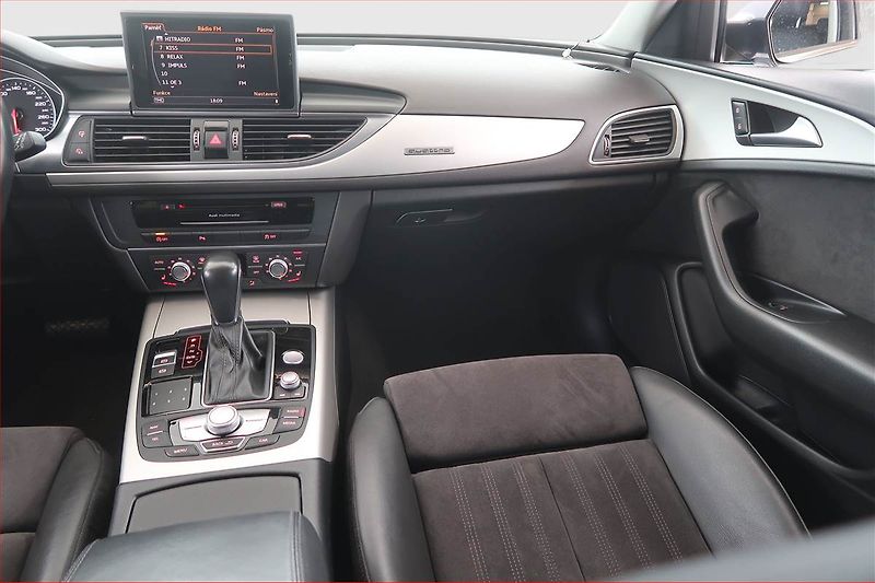 Audi A6 (2016) 3.0 TDI, 4X4, Automat, Kůže - fotka 8 z 20