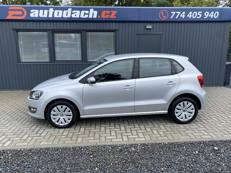 Volkswagen Polo 1.4 MPI 63kW - 1xMAJ.- PDC - fotka 1 z 37