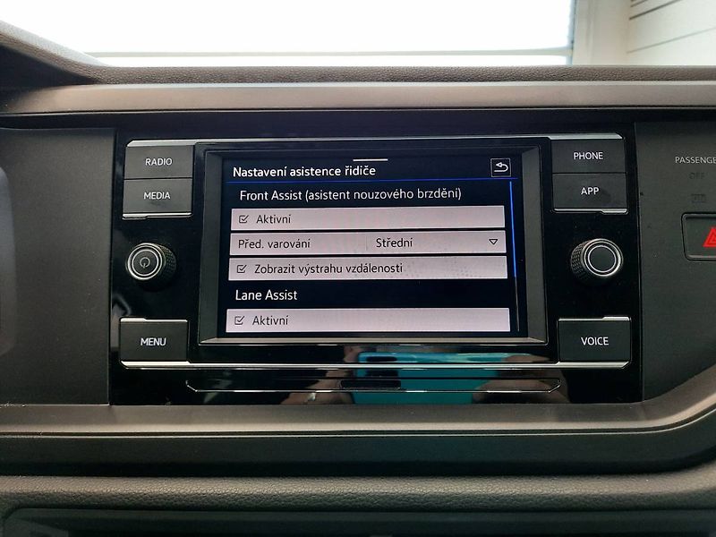Volkswagen Taigo (2022) 1.0 TSI (70kW/95k) Life - fotka 16 z 26