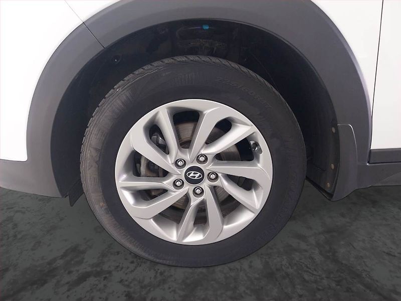 Hyundai Tucson (2016) 1.7 CRDi, Serv.kniha - fotka 15 z 21