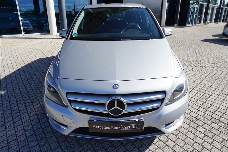 Mercedes-Benz Třídy B 1,8 B 200d - fotka 2 z 18