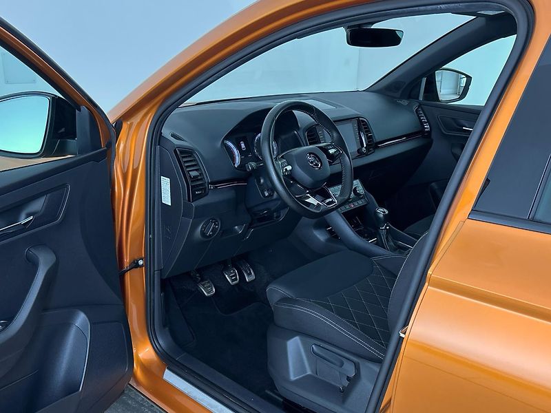 Škoda Karoq SportLine - fotka 6 z 27