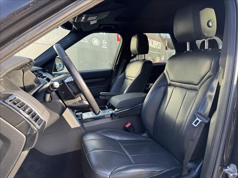 Land Rover Discovery 3,0 SDV6 HSE AWD AT DPH - fotka 11 z 31