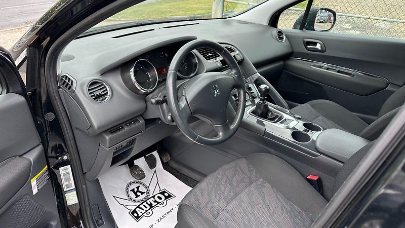 Peugeot 3008 (2010) 2.0HDi 110kW*Premium*Alu*Pano* - fotka 9 z 24
