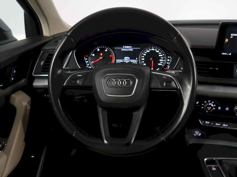 Audi Q5 (2018) 2.0TDI 100KW - fotka 16 z 32