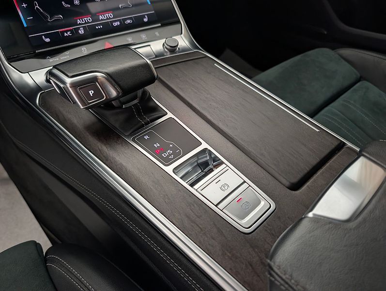 Audi A6 50 TDI 3.0 ALLROAD QUATTRO - fotka 20 z 35