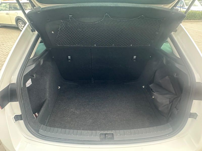 Škoda Scala (2019) 1.6TDi, 85KW - fotka 9 z 32