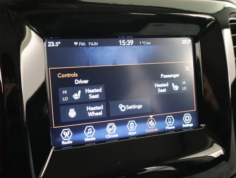 Jeep Compass (2019) 1.4 MultiAir, 4X4, Automat - fotka 23 z 25