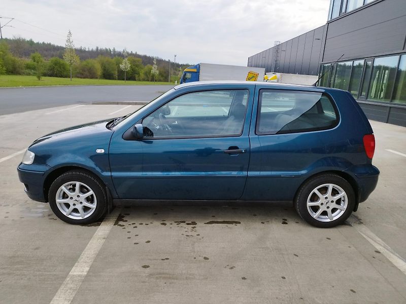 Volkswagen Polo (2001) 1.0MPi,volat-608 081 843 - fotka 6 z 17