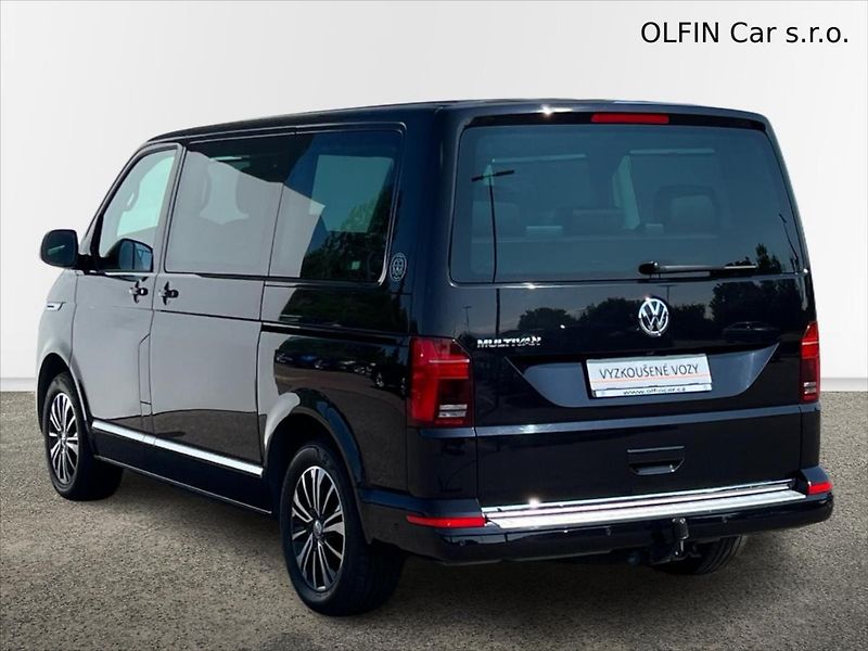 Volkswagen Multivan 2,0 TDi 110kW BULLI  T6.1 REZE - fotka 9 z 29