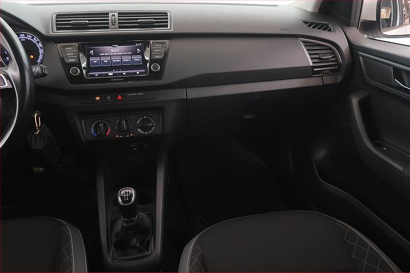 Škoda Fabia (2020) 1.0 TSI, ČR,1.maj - fotka 8 z 14