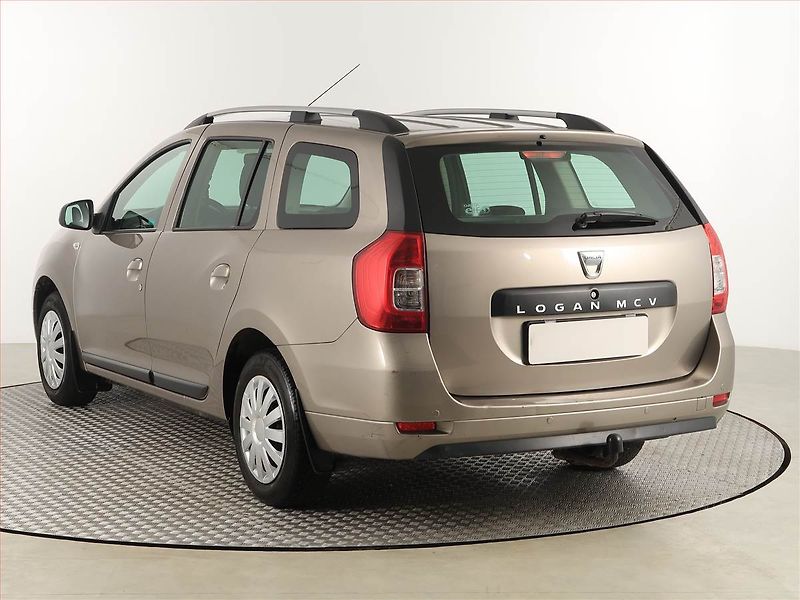 Dacia Logan (2013) 1.2 16V, Serv.kniha - fotka 4 z 14