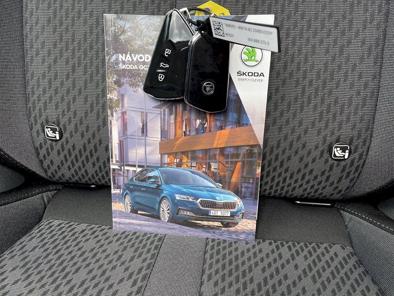 Škoda Octavia (2023) 1.5 TSI 110kW Style Plus Combi - fotka 34 z 35