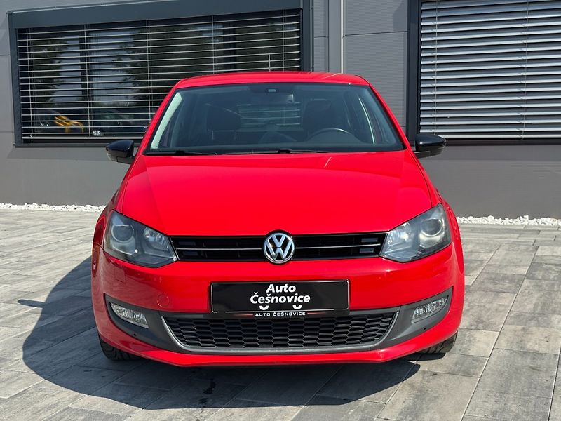 Volkswagen Polo (2012) 1.2 TSI MATCH 66kW - fotka 2 z 42