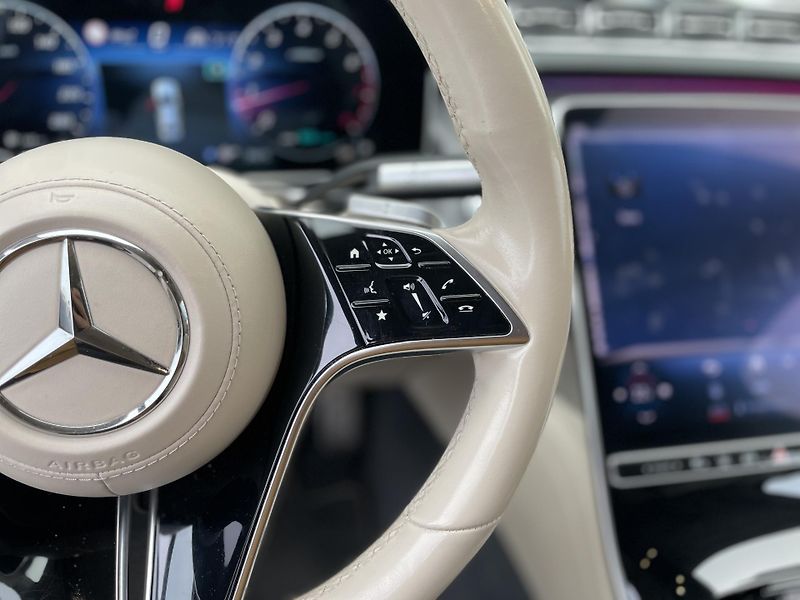 Mercedes-Benz Třídy S Maybach 580 4Matic - fotka 17 z 45