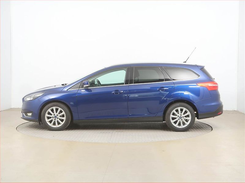 Ford Focus (2017) 1.5 TDCi, Tempomat - fotka 3 z 18