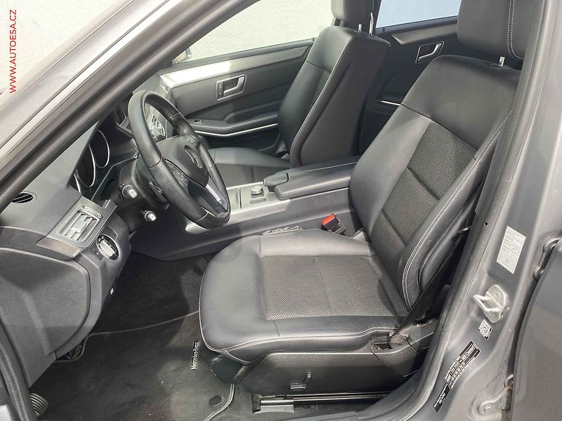 Mercedes-Benz Třídy E (2014) 2.2 CDi E200, AT, navi, park - fotka 9 z 18