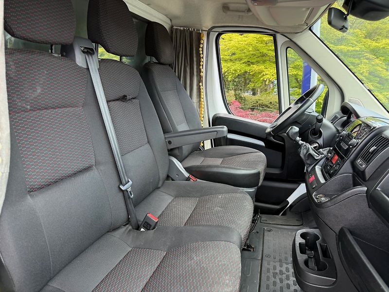 Peugeot Boxer EURO 6 121kW 10palet - fotka 16 z 20