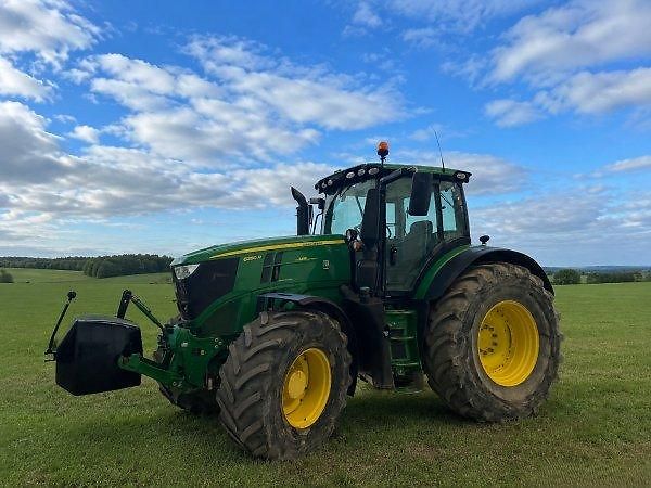 John Deere (2018) 6250R - fotka 2 z 8