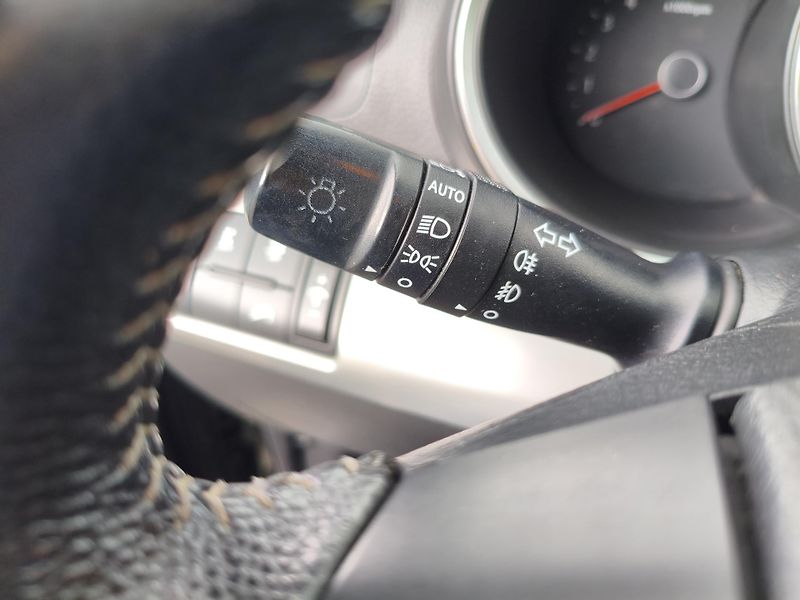 Kia Sorento (2011) 2,2 CRDI Sport 4x4 145Kw - fotka 22 z 28