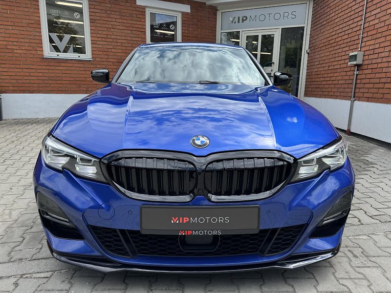 BMW Řada 3 320xD-M PRO-R19-NIGHT-PERFORMA - fotka 10 z 39
