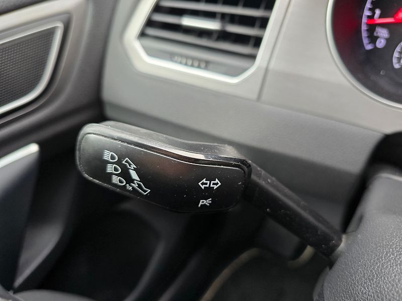 Volkswagen Golf Sportsvan 1,4 TSI 92KW,  Highline, ČR - fotka 15 z 29