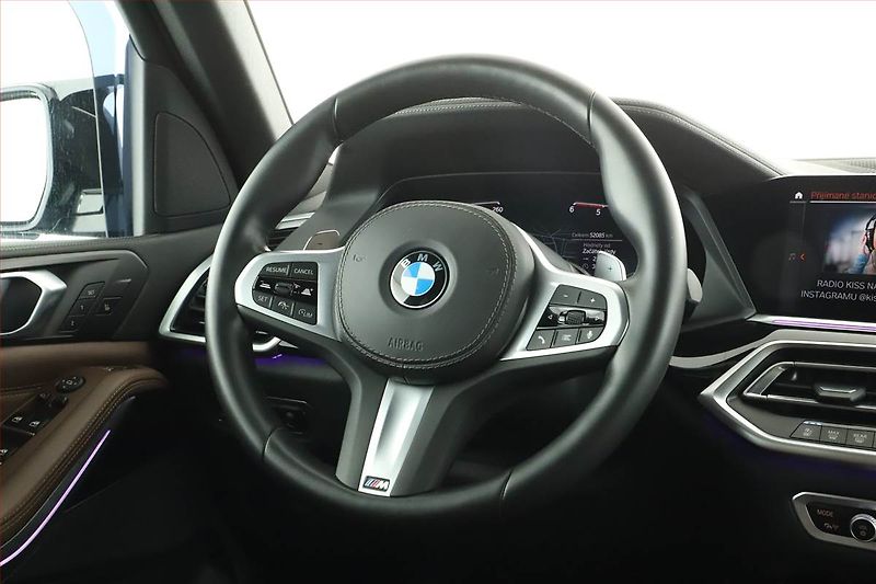 BMW X5 (2022) xDrive30d - fotka 17 z 20