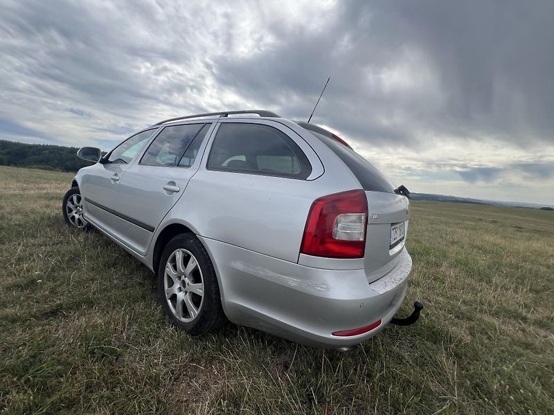 Škoda Octavia (2010) Combi  - fotka 3 z 14