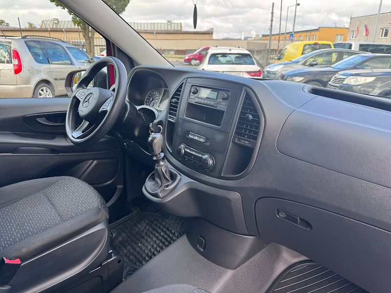Mercedes-Benz Vito (2020) TOURER 8 MÍST 1,8D 75KW 110CDI - fotka 41 z 48