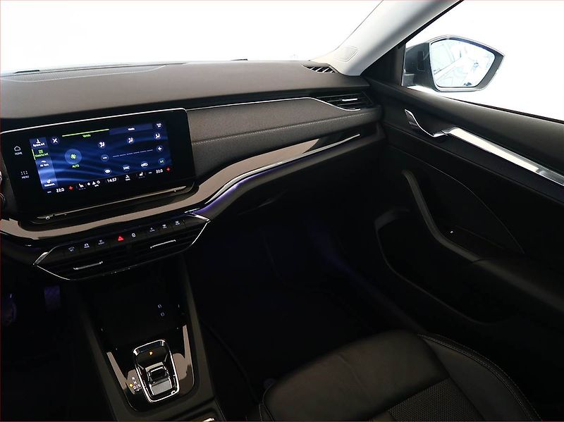 Škoda Octavia (2020) Style 2.0 TDI, Automat, Kůže - fotka 8 z 20