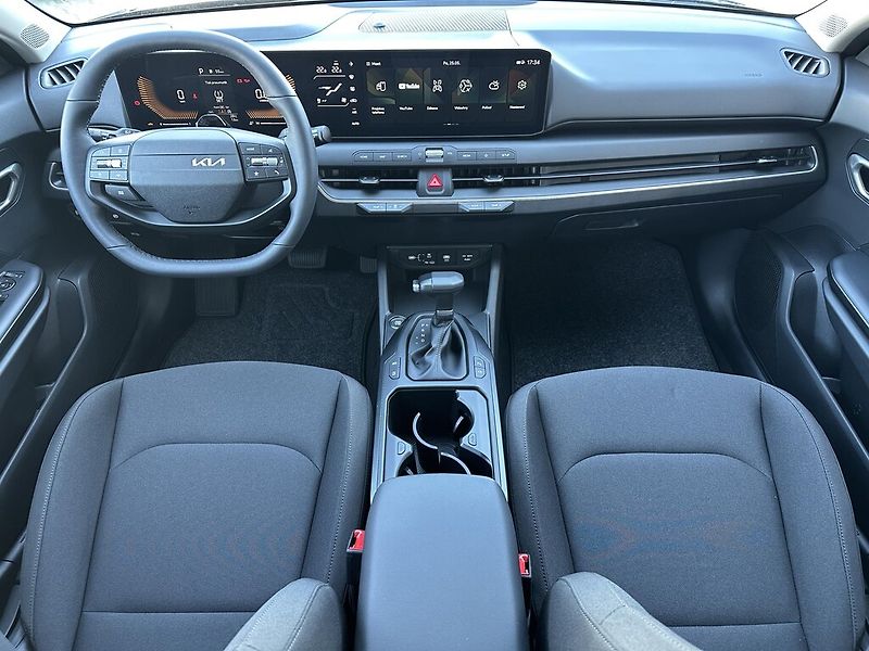 Kia K4 Sportswagon (2026) 1,6 T-GDi 7DCT 110 kW SPIN - fotka 5 z 6
