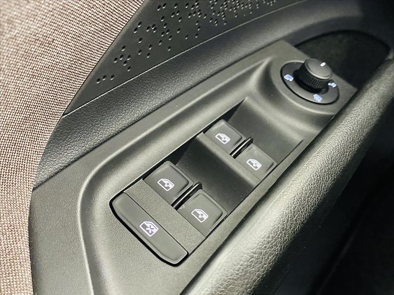 Škoda Enyaq 60 132kW SoH 93% - fotka 23 z 30