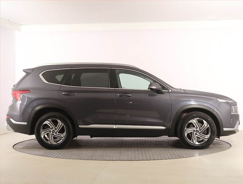 Hyundai Santa Fe (2021) 2.2 CRDi - fotka 6 z 28