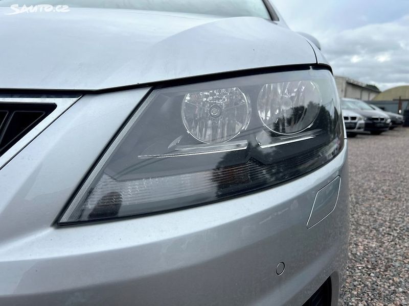 Seat Alhambra (2015) 2.0TDI 103kW DSG 7 míst,Servis - fotka 9 z 20
