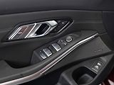 BMW M3 Competition M xDrive Touring - náhled 17