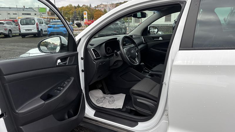 Hyundai Tucson (2020) 1,6 D HP DCT ADVENTURE - fotka 5 z 12