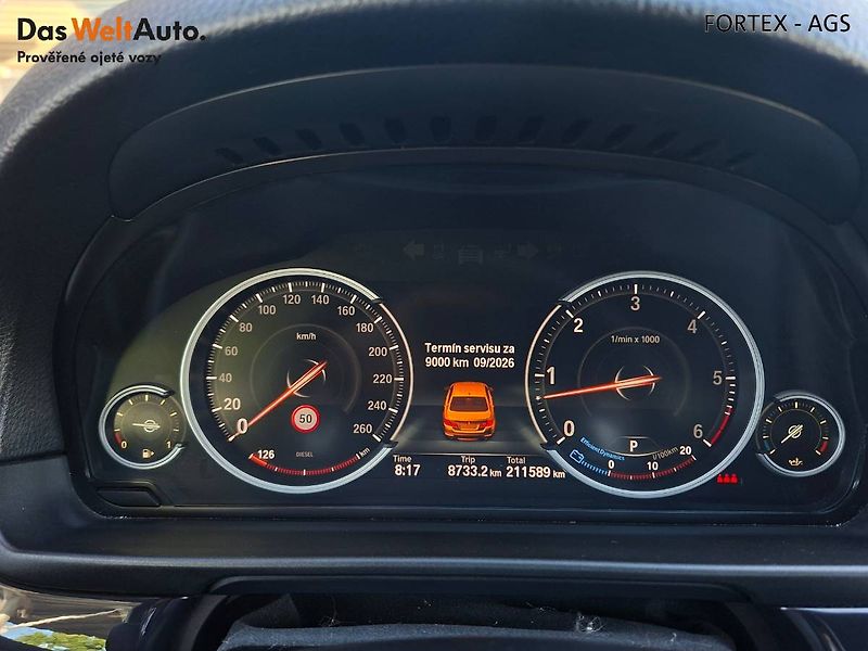 BMW Řada 5 (2015) 535D XDRIVE,230kW - fotka 8 z 33