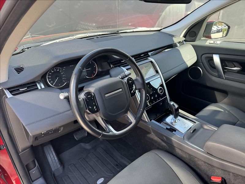 Land Rover Discovery Sport 2,0 D180 S AWD AT ČR DPH - fotka 9 z 29