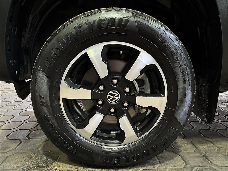 Volkswagen Amarok 2.0TDI 151kW DSG 4MOTION LIFE - fotka 36 z 37